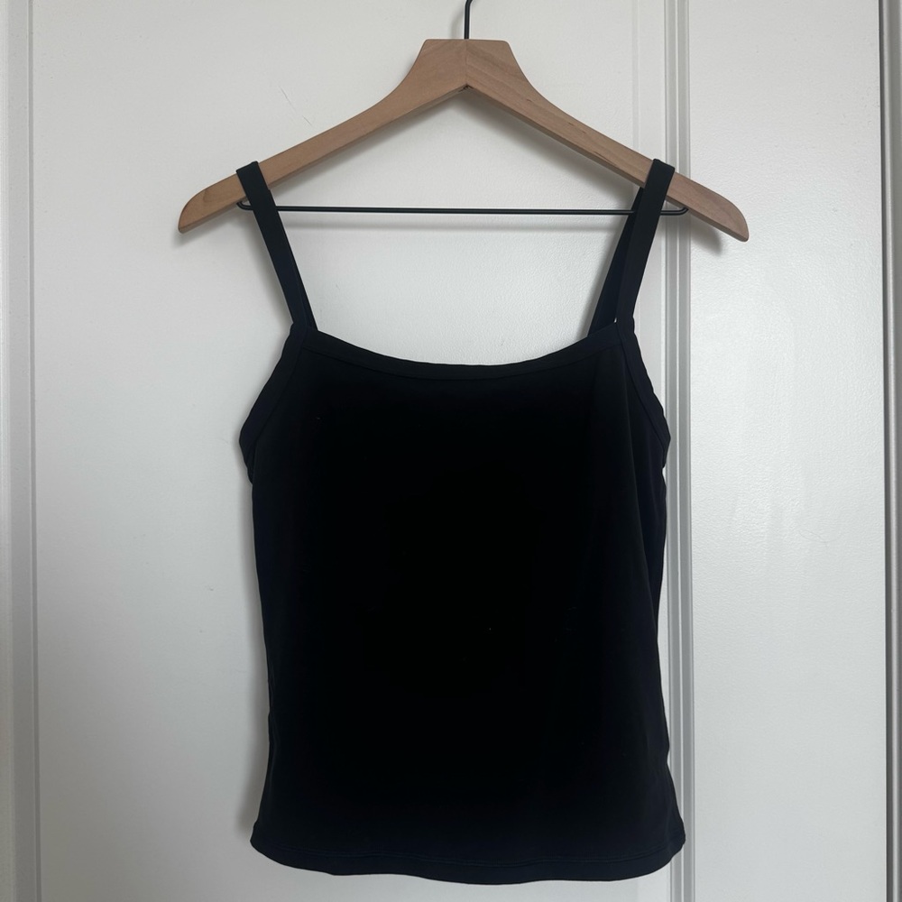 Aritzia Golden BUTTER Tumbler Tank - Picture 2 of 5